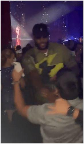 网友爆料球星视频,球星精彩瞬间视频集锦 第2张 网友爆料球星视频,球星精彩瞬间视频集锦 第2张